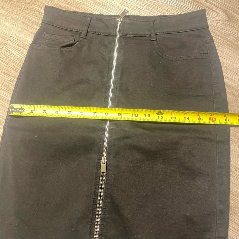 DYNAMITE BLACK STRETCH PENCIL FRONT ZIPPER SKIRT SIZE M - Picture 9 of 10